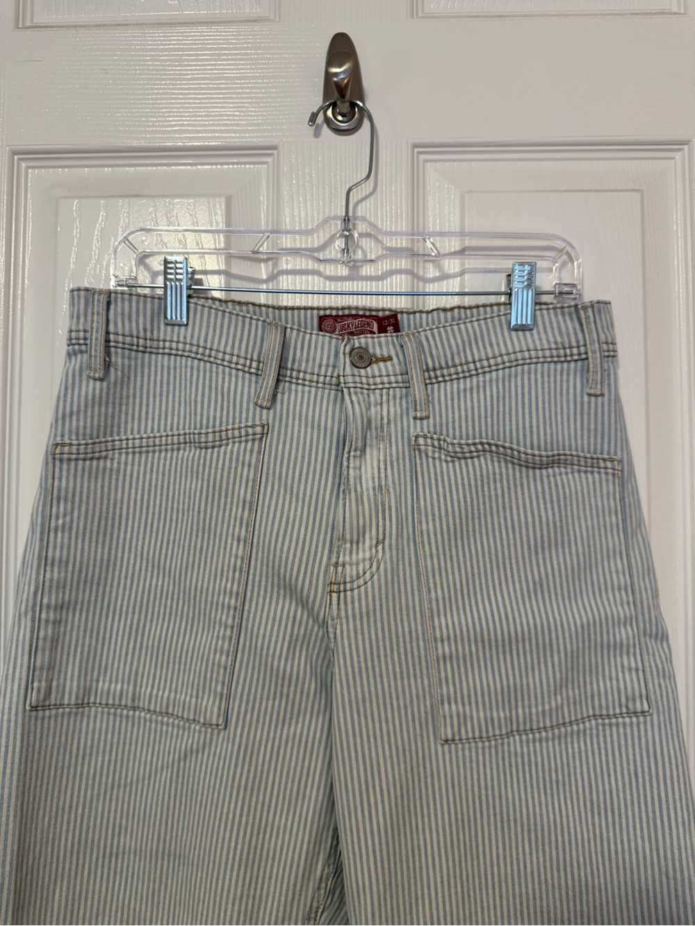 Lucky Brand Women’s Wide Leg Jeans in Light Blue and White Stripe